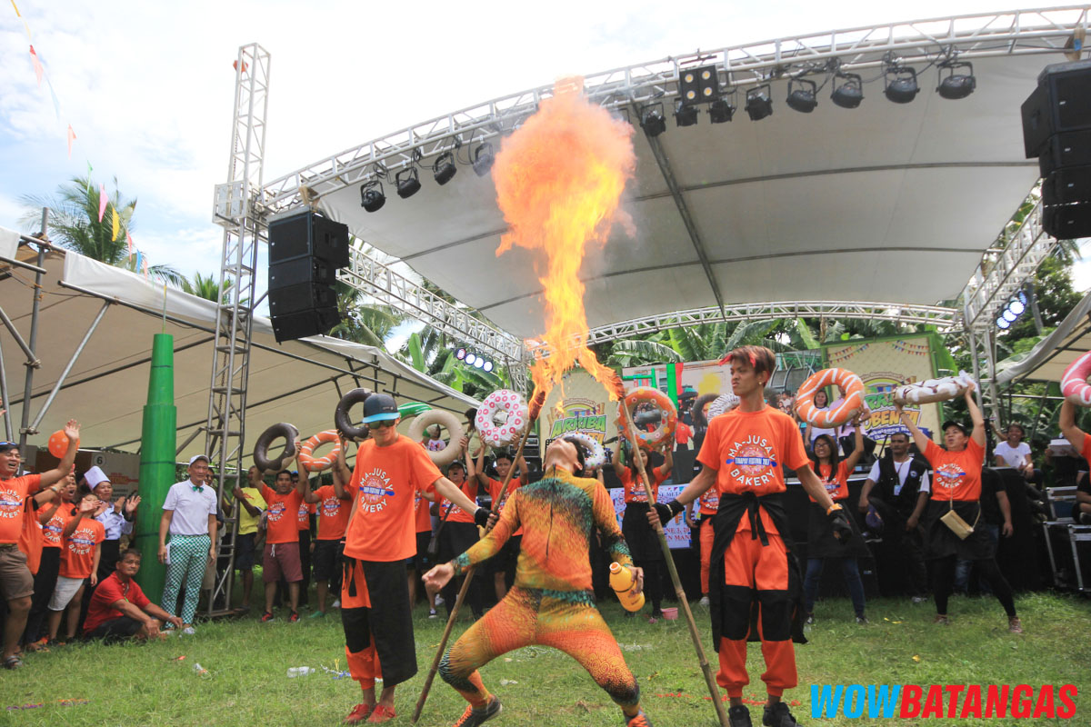 Arriba Nobenta! ang Tinapay Festival ng Bungahan, Cuenca Ang Official