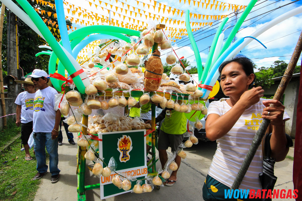 Arriba Nobenta! ang Tinapay Festival ng Bungahan, Cuenca Ang Official